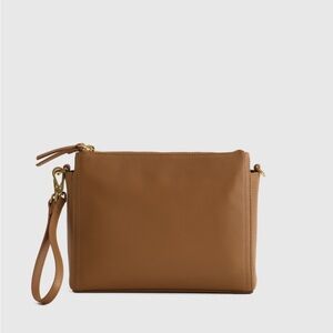 Quince triple compartment crossbody - cognac